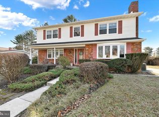 8229 Brattle Rd, Pikesville, MD 21208
