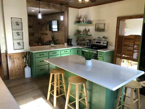 2729 W County Road MM, Cleveland, WI 53015
