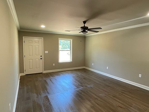 3rd image of 11201 Johnna Ln