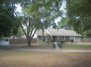 8021 Irene St, Zephyrhills, FL 33540