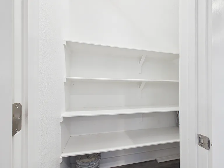 6102 Caddie St #B — Photo 15