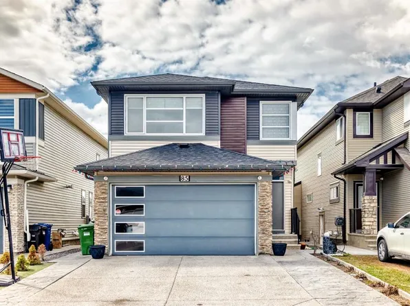 85 N Savanna Close NE, Calgary, AB T3J 0X7