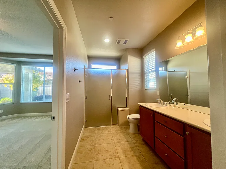 2439 Rockbrook Ln — Photo 10