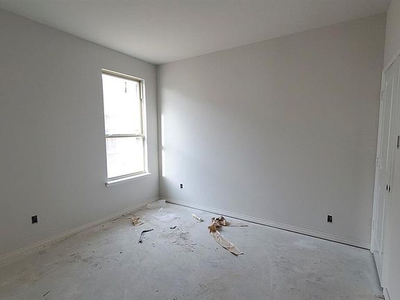 5th image of 2991 Black Hills Blvd