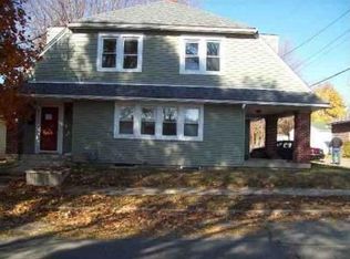 220 W 17th St, Connersville, IN 47331