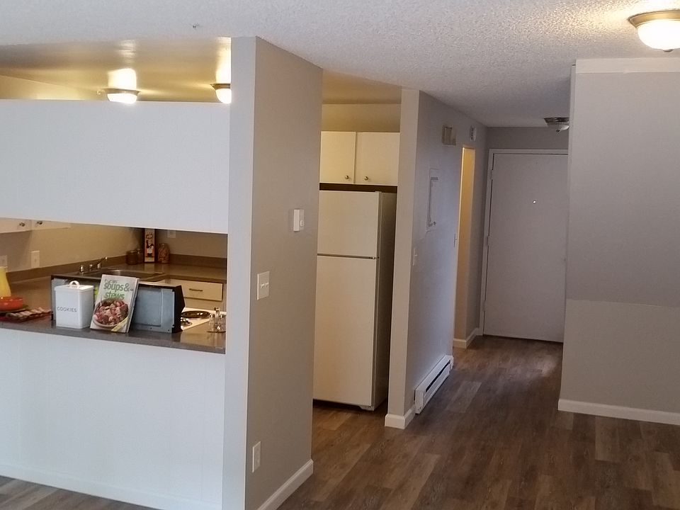 1st image of 4504 SE Boardman Ave #4504