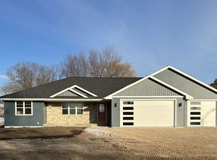 14625 Ferndale Ct, Maribel, WI 54227
