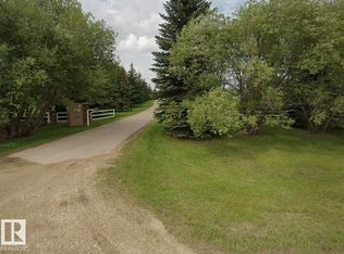 9610 167th St SW, Edmonton, AB T6Y 0C7