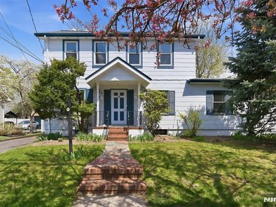 64 Davis Ave, Hackensack, NJ, 07601