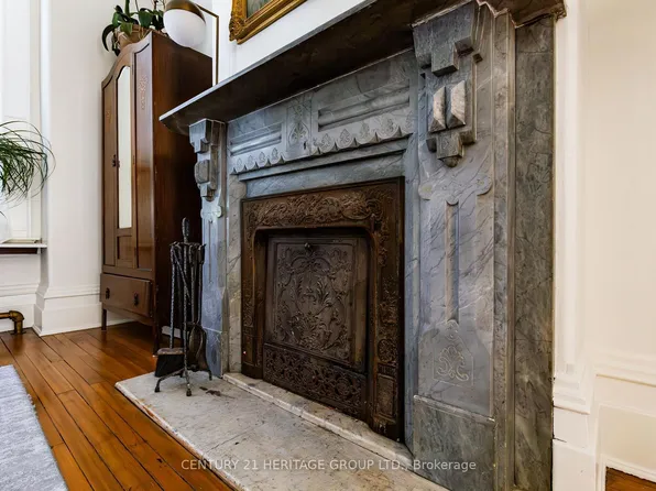 324 Delaware Ave, Toronto, ON M6H 2T8