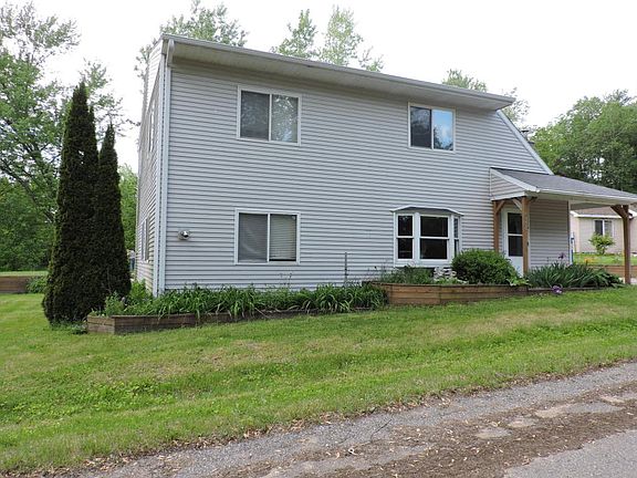 2nd image of 485 W Highland St