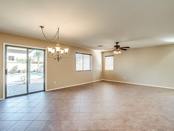 5th image of 1616 E Anastasia St