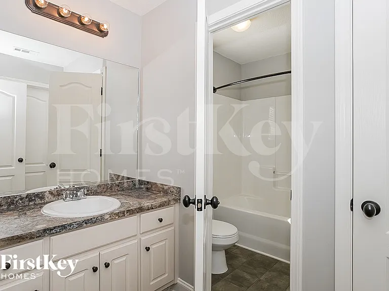 1439 Dillard Heights Dr — Photo 13