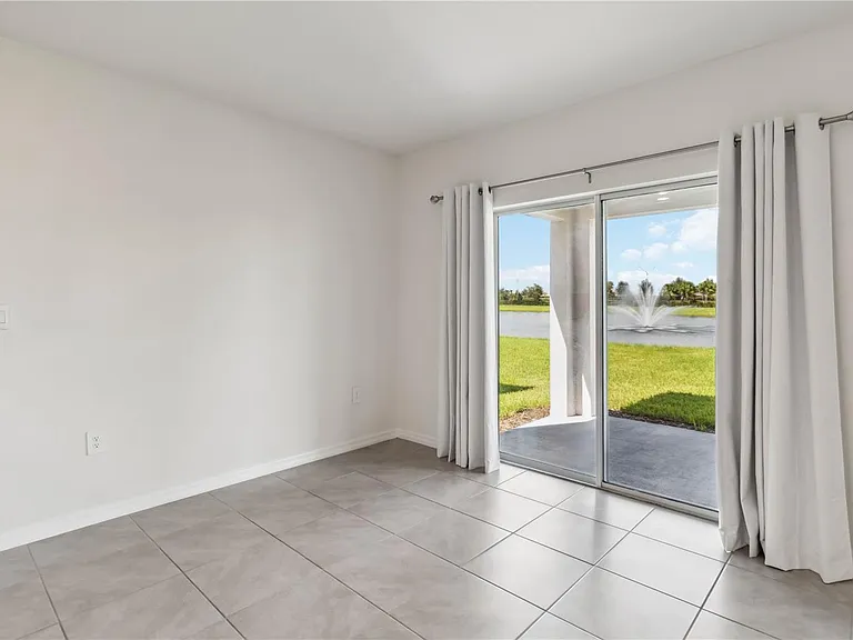 17129 Reserva Dr — Photo 12