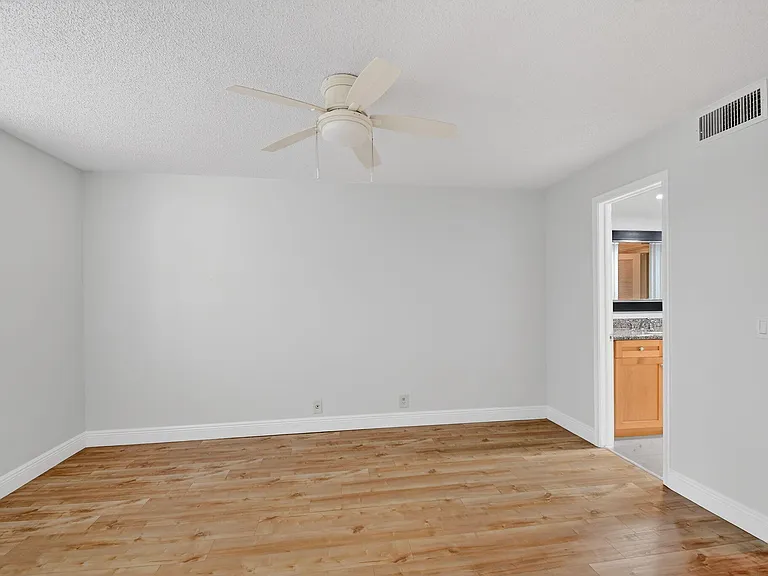 4080 Tivoli Ct #206 — Photo 12