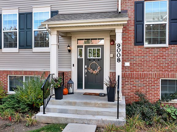 2nd image of 9008 Disbrow St #9008