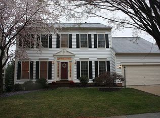 43241 Lighthouse Pl, Chantilly, VA 20152