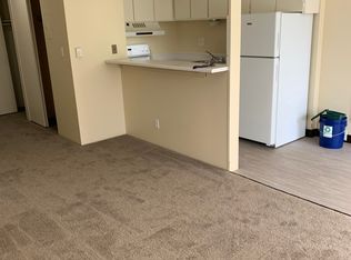 4131 11th Ave NE #103, Seattle, WA 98105