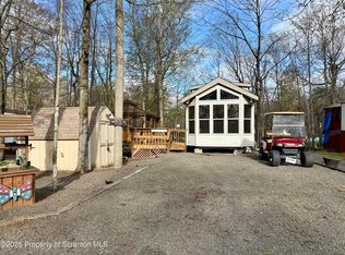 336 Buckaroo Byway, Gouldsboro, PA 18424