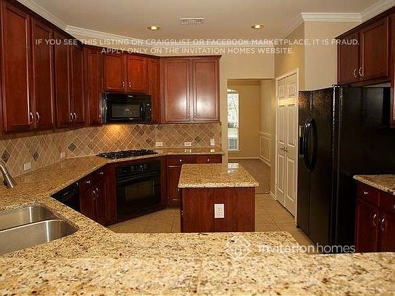 5th image of 4802 Winterview Dr