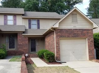 5550 Robmont Dr, Fayetteville, NC 28306