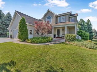 4004 Stoneridge Dr, Traverse City, MI 49684