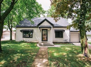 113 N Andrews Ave, Greenwood, WI 54437