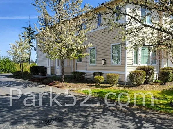 2390 Simmons St Unit C, Dupont, WA 98327