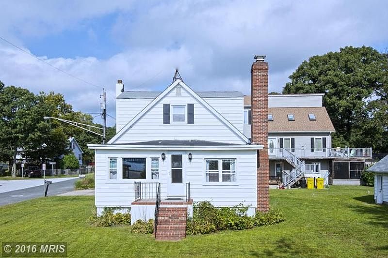 1st image of 271 Mallard Dr