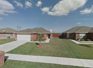 322 Broken Bow, Krum, TX 76249