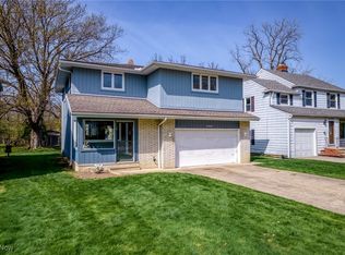 23423 E Baintree Rd, Beachwood, OH