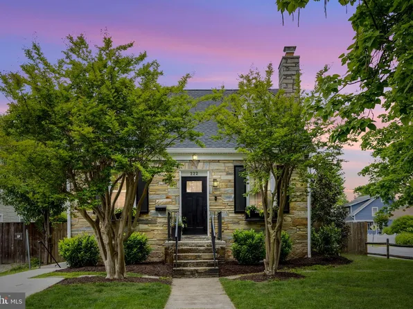 222 E Oxford Ave, Alexandria, VA 22301