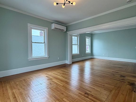 Double parlor