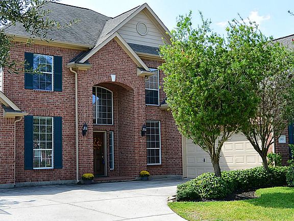 2nd image of 13919 Windwood Falls Ln