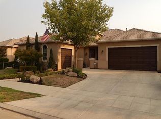 3334 Rall Ave, Clovis, CA 93619