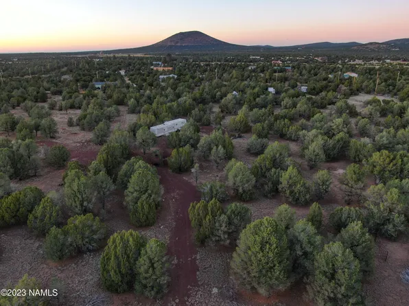 1355 E Tamarack St, Williams, AZ 86046