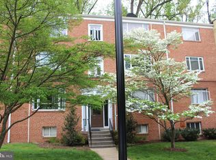 10408 Montrose Ave #10408, Bethesda, MD 20814