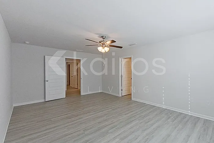 345 Monarch Ln — Photo 11
