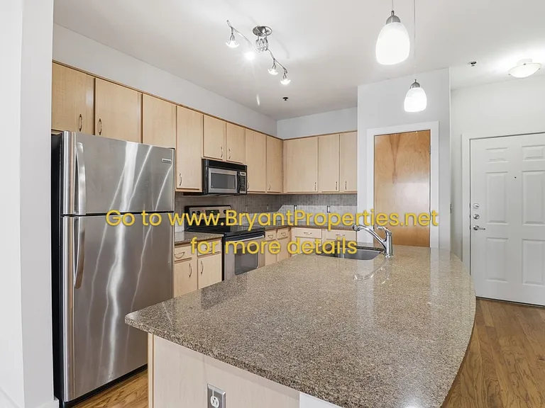 1803 Broadway #519 — Photo 36