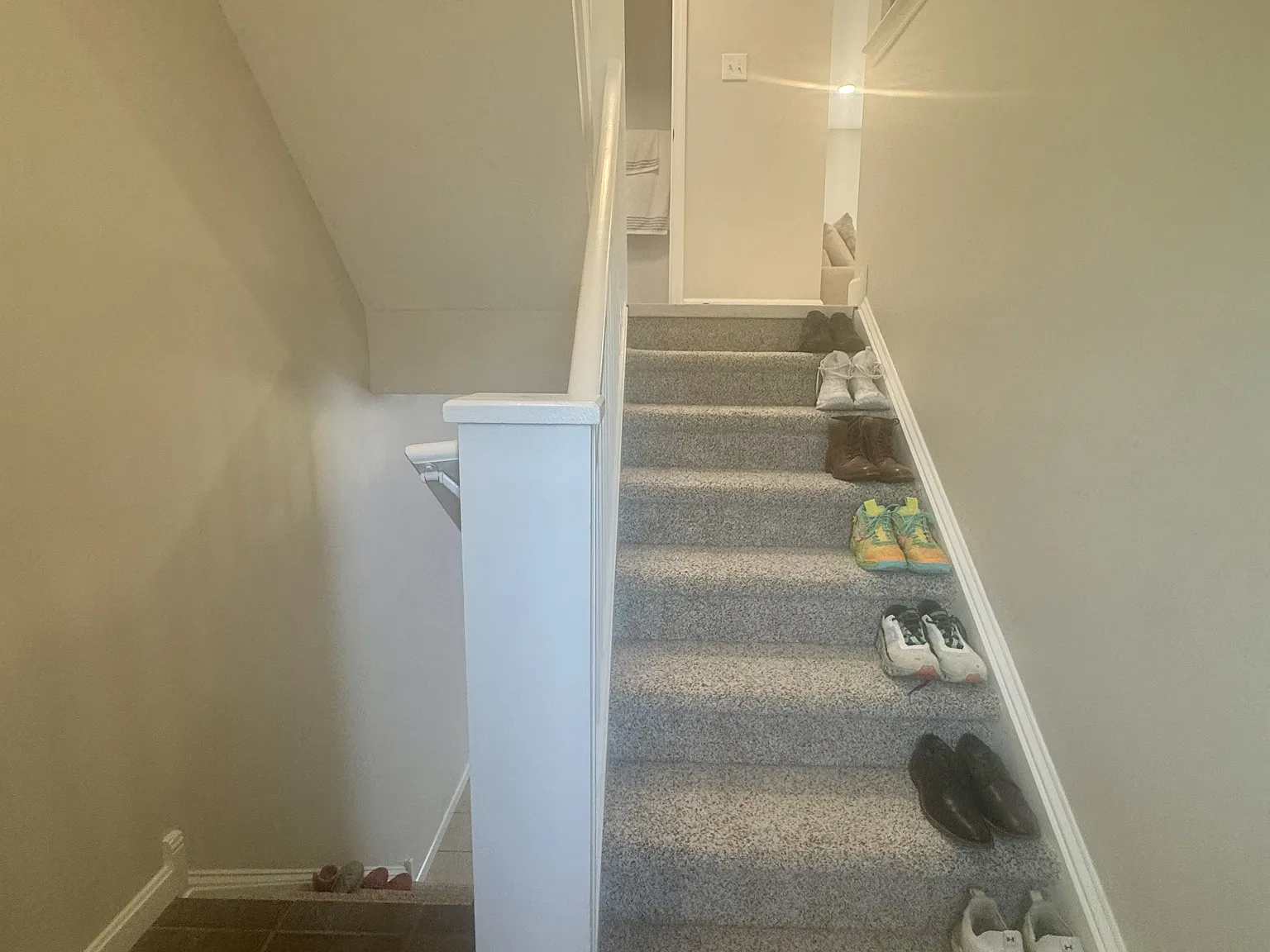 3 bed, 1.5 bath, 1672 sqft, $2,300 — Photo 4