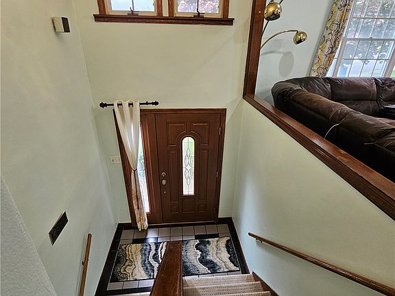 4th image of 5163 Rosecrest Dr