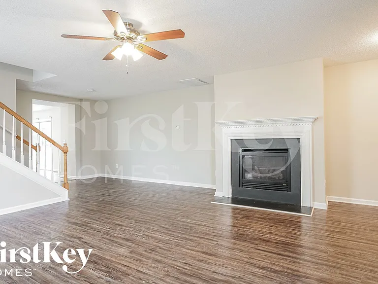 2609 Quarry Ridge Ln — Photo 5