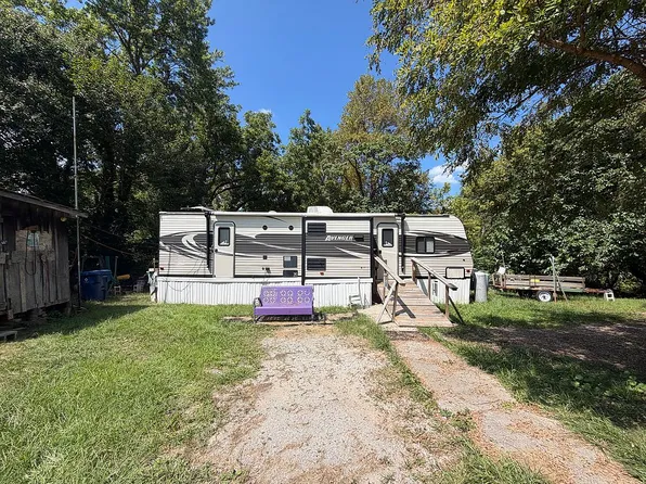 116 S Highway 1651, Whitley City, KY 42653