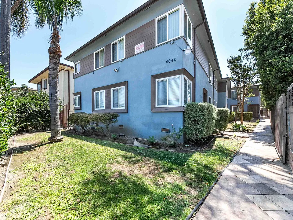 4040 Palmwood Dr