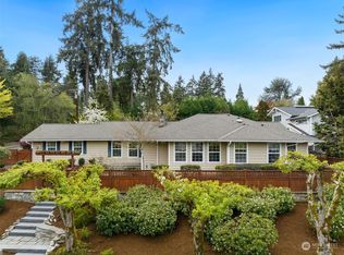 2405 80th Ave NE, Medina, WA 98039