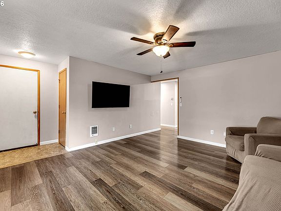5th image of 5011 NE 151st Ave