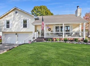 10909 N Harrison St, Kansas City, MO 64155