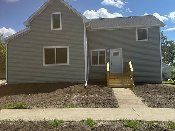 200 Central Ave S