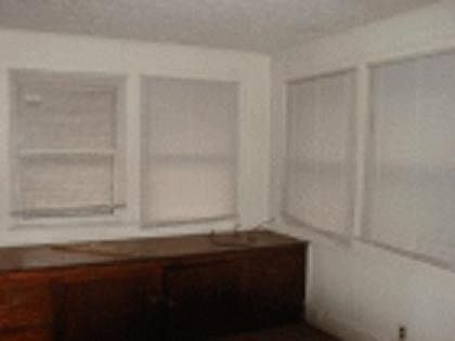 3rd image of 1333 N Oakland Ave