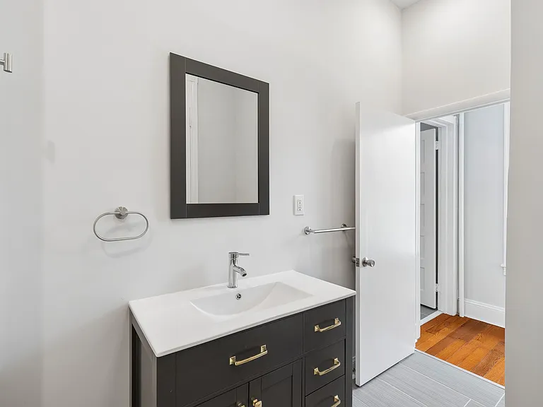 24 E Mount Pleasant Ave #1 — Photo 10